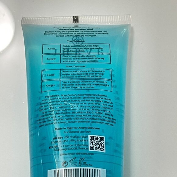 Avant Skincare New Blue Volcanic Stone Purifying & Antioxidising Cleansing Gel - Picture 5 of 6